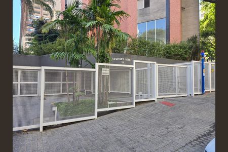 Apartamento à venda com 75m², 2 quartos e 2 vagas Apartamento à venda com 75m², 2 quartos e 2 vagasFachada