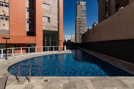 Apartamento à venda com 75m², 2 quartos e 2 vagas Apartamento à venda com 75m², 2 quartos e 2 vagasPiscina