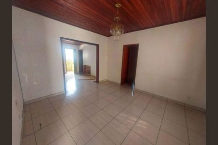 Casa à venda com 10 quartos, 250m² em Vila Nina, São Paulo