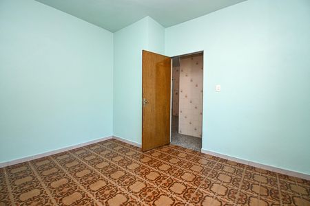 Casa para alugar com 402m², 4 quartos e 3 vagas Casa para alugar com 402m², 4 quartos e 3 vagasQuarto 2