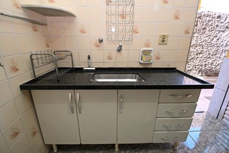 Cozinha de casa para alugar com 4 quartos, 402m² em Vila Cristina, Contagem