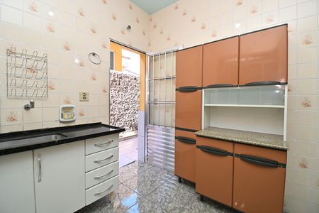 Casa para alugar com 402m², 4 quartos e 3 vagas Casa para alugar com 402m², 4 quartos e 3 vagasCozinha