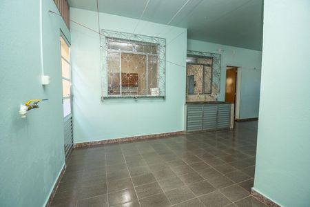 Área de Serviço de casa para alugar com 4 quartos, 402m² em Vila Cristina, Contagem