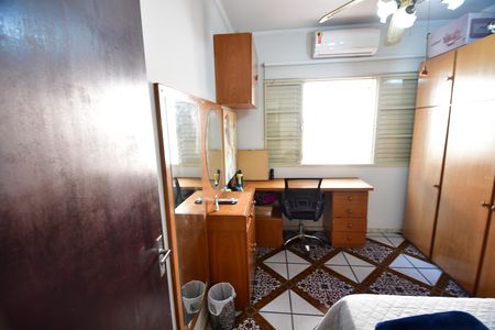 Casa para alugar com 202m², 3 quartos e 4 vagasQuarto 2