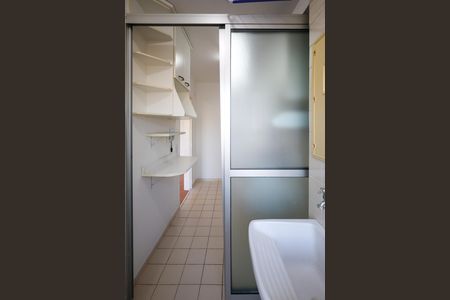 Área de Serviço de apartamento à venda com 2 quartos, 49m² em Santa Constança, São Paulo