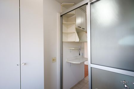 Apartamento para alugar com 49m², 2 quartos e 1 vagaÁrea de Serviço