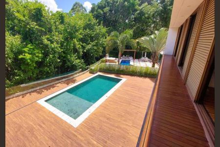 Foto 02 de casa de condomínio à venda com 5 quartos, 680m² em Alphaville Conde II, Barueri