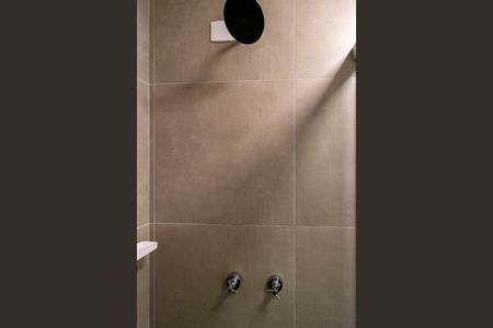 Studio à venda com 35m², 1 quarto e sem vaga Studio à venda com 35m², 1 quarto e sem vagaDetalhe do banheiro