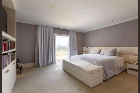 Foto 13 de casa à venda com 5 quartos, 738m² em Jardim Everest, São Paulo