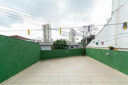 Casa para alugar com 300m², 3 quartos e 2 vagas Casa para alugar com 300m², 3 quartos e 2 vagasVaranda da Sala