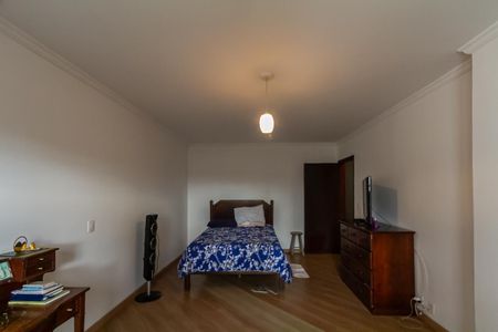 Casa para alugar com 300m², 3 quartos e 2 vagas Casa para alugar com 300m², 3 quartos e 2 vagasSuíte 1