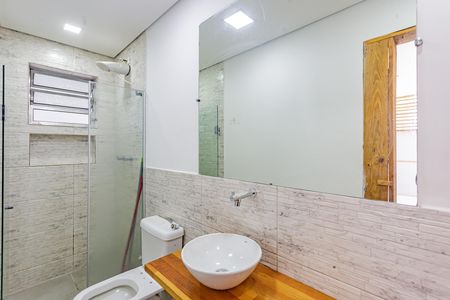 Banheiro de kitnet/studio para alugar com 1 quarto, 30m² em Vila da Saúde, São Paulo