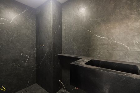 Banheiro  de kitnet/studio à venda com 1 quarto, 27m² em Vila Aricanduva, São Paulo