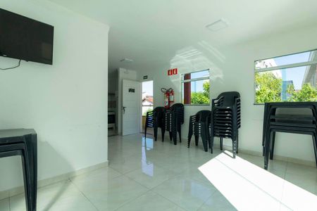 Apartamento à venda com 30m², 1 quarto e sem vagaÁrea comum - Salão de festas