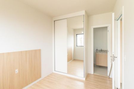 Quarto de kitnet/studio à venda com 1 quarto, 32m² em Água Verde, Curitiba