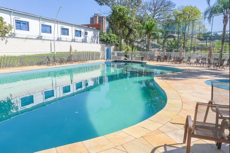 Apartamento para alugar com 250m², 3 quartos e 4 vagas Apartamento para alugar com 250m², 3 quartos e 4 vagasÁrea comum - Piscina