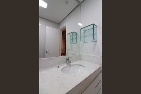 Apartamento para alugar com 250m², 3 quartos e 4 vagasQuarto 1 - Suíte Banheiro 