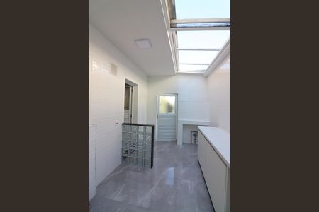 Apartamento para alugar com 250m², 3 quartos e 4 vagasÁrea de Serviço