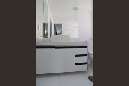 Apartamento para alugar com 250m², 3 quartos e 4 vagasQuarto 2 - Suíte Banheiro 