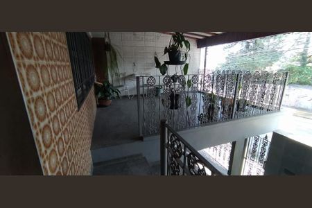 Casa à venda com 3 quartos, 300m² em Jardim Vila Galvao, Guarulhos