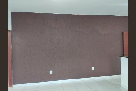 Foto 06 de casa à venda com 2 quartos, 140m² em Colônia Agrícola Samambaia, Brasília