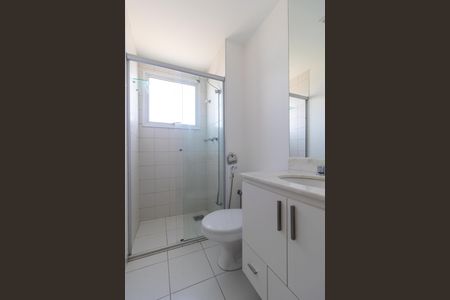 Apartamento para alugar com 108m², 3 quartos e 2 vagas Apartamento para alugar com 108m², 3 quartos e 2 vagasBanheiro da Suíte 01