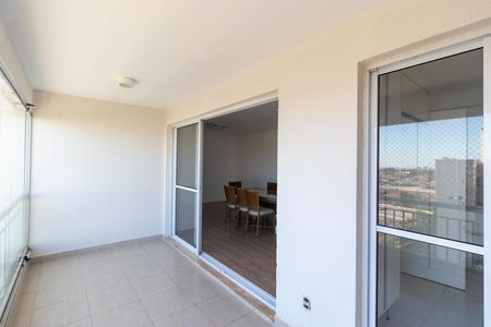 Apartamento para alugar com 108m², 3 quartos e 2 vagas Apartamento para alugar com 108m², 3 quartos e 2 vagasSacada com churrasqueira