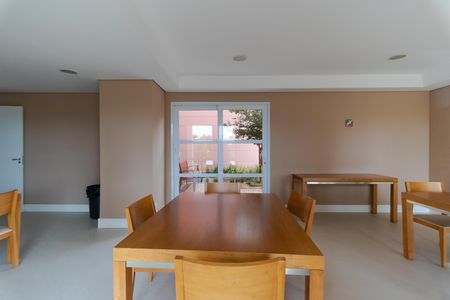 Apartamento para alugar com 108m², 3 quartos e 2 vagas Apartamento para alugar com 108m², 3 quartos e 2 vagasÁrea comum - Salão de festas