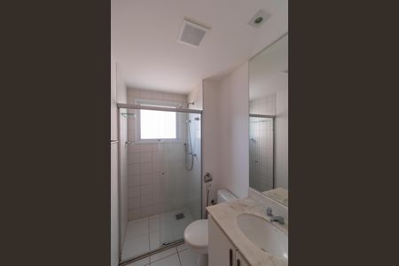 Apartamento para alugar com 108m², 3 quartos e 2 vagas Apartamento para alugar com 108m², 3 quartos e 2 vagasBanheiro da Suíte 02
