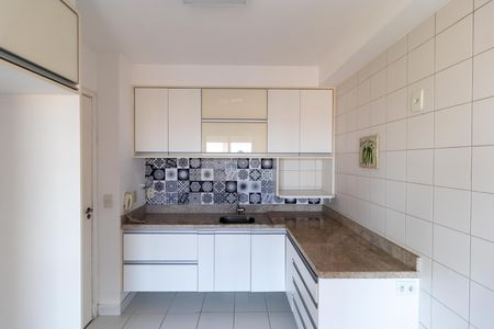 Apartamento para alugar com 108m², 3 quartos e 2 vagas Apartamento para alugar com 108m², 3 quartos e 2 vagasCozinha