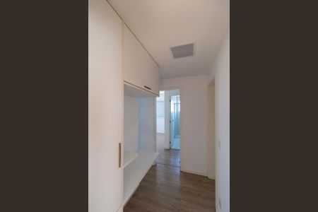 Apartamento para alugar com 108m², 3 quartos e 2 vagas Apartamento para alugar com 108m², 3 quartos e 2 vagasCorredor