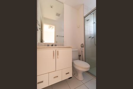 Apartamento para alugar com 108m², 3 quartos e 2 vagas Apartamento para alugar com 108m², 3 quartos e 2 vagasBanheiro da Suíte 03