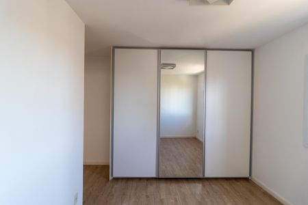 Apartamento para alugar com 108m², 3 quartos e 2 vagas Apartamento para alugar com 108m², 3 quartos e 2 vagasSuíte 02