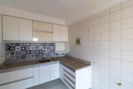 Apartamento para alugar com 108m², 3 quartos e 2 vagas Apartamento para alugar com 108m², 3 quartos e 2 vagasCozinha