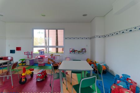 Apartamento para alugar com 108m², 3 quartos e 2 vagas Apartamento para alugar com 108m², 3 quartos e 2 vagasÁrea comum - Brinquedoteca