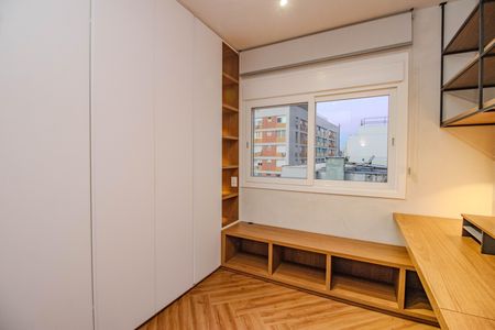 Quarto 1 de apartamento à venda com 2 quartos, 78m² em Independência, Porto Alegre