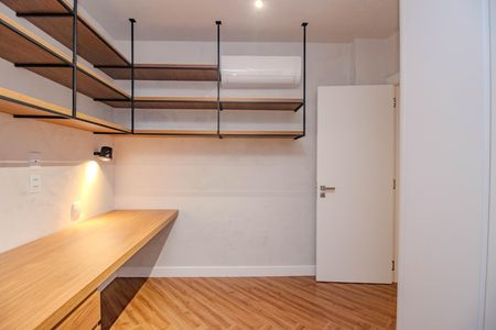 Apartamento à venda com 78m², 2 quartos e 1 vaga Apartamento à venda com 78m², 2 quartos e 1 vagaQuarto 1