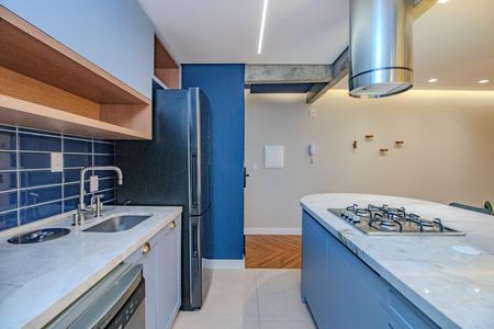 Apartamento à venda com 78m², 2 quartos e 1 vaga Apartamento à venda com 78m², 2 quartos e 1 vagaCozinha e Área de Serviço