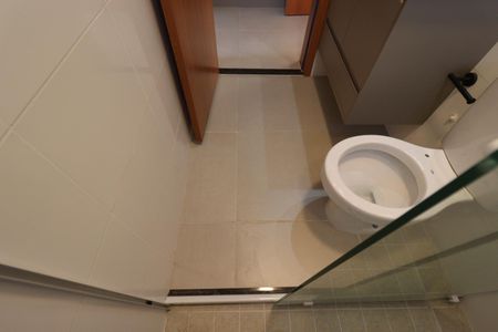 Banheiro social  de apartamento para alugar com 2 quartos, 82m² em Jardim Paulista, Ribeirão Preto