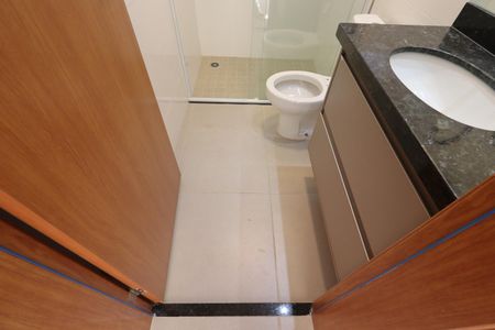 Apartamento para alugar com 82m², 2 quartos e 2 vagas Apartamento para alugar com 82m², 2 quartos e 2 vagasBanheiro social