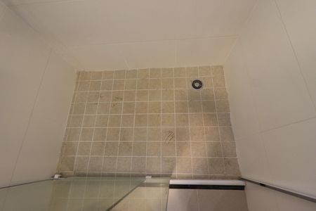 Apartamento para alugar com 82m², 2 quartos e 2 vagas Apartamento para alugar com 82m², 2 quartos e 2 vagasBanheiro social
