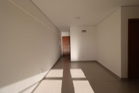 Apartamento para alugar com 82m², 2 quartos e 2 vagas Apartamento para alugar com 82m², 2 quartos e 2 vagasSala