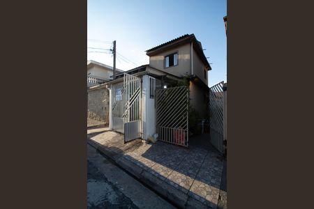 Fachada de casa à venda com 4 quartos, 150m² em Jardim Paraventi, Guarulhos