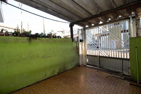 Garagem de casa à venda com 4 quartos, 150m² em Jardim Paraventi, Guarulhos
