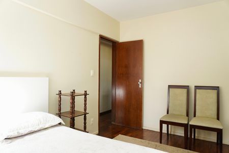 Apartamento para alugar com 85m², 2 quartos e 2 vagas Apartamento para alugar com 85m², 2 quartos e 2 vagasQuarto 2