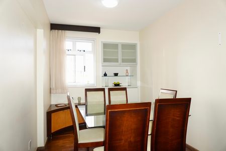 Apartamento para alugar com 85m², 2 quartos e 2 vagas Apartamento para alugar com 85m², 2 quartos e 2 vagasSala de Jantar