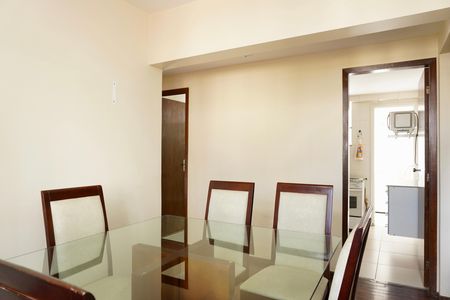 Apartamento para alugar com 85m², 2 quartos e 2 vagas Apartamento para alugar com 85m², 2 quartos e 2 vagasSala de Jantar