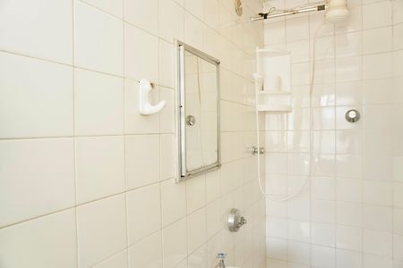 Apartamento para alugar com 85m², 2 quartos e 2 vagas Apartamento para alugar com 85m², 2 quartos e 2 vagasDependências de Serviço - Banheiro