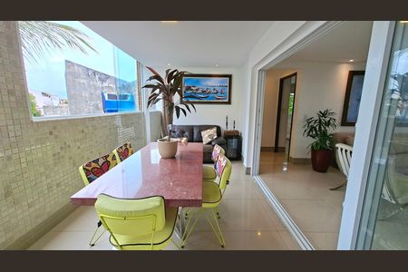 Casa para alugar com 140m², 4 quartos e 1 vagaSala 