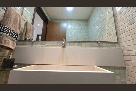 Lavabo  de casa para alugar com 4 quartos, 140m² em Brotas, Salvador